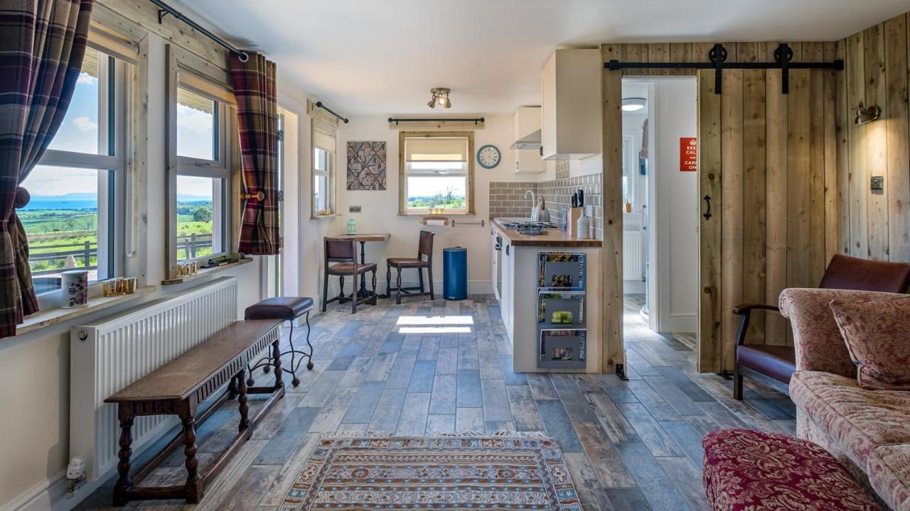 Villa Heartland With Hot Tub à New Gilston Extérieur photo